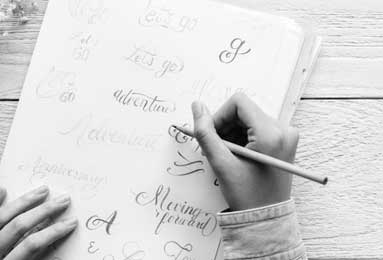 意甲媒体透露：阿莱格里对米兰管理层非常不满，不确定下赛季能否留任米兰